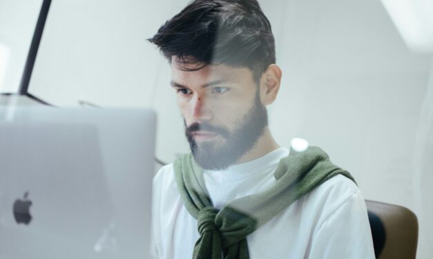 Comment dénoncer un travail dissimulé efficacement ?
