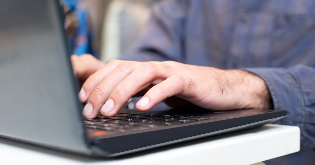 Guillemets français « » au clavier : Windows, Mac et mobile